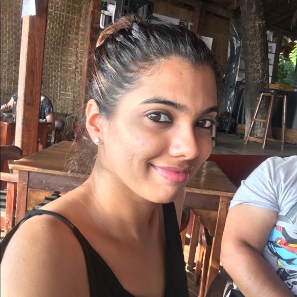 Meet your Posher, Karishma - Picture 1 of 1